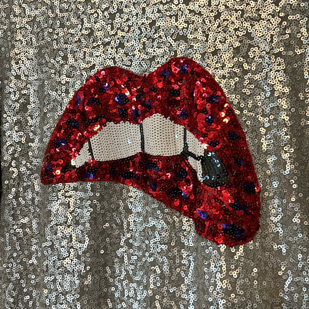 Aidan Mattox Sequin Novelty Lip sequin Dress EUC 12